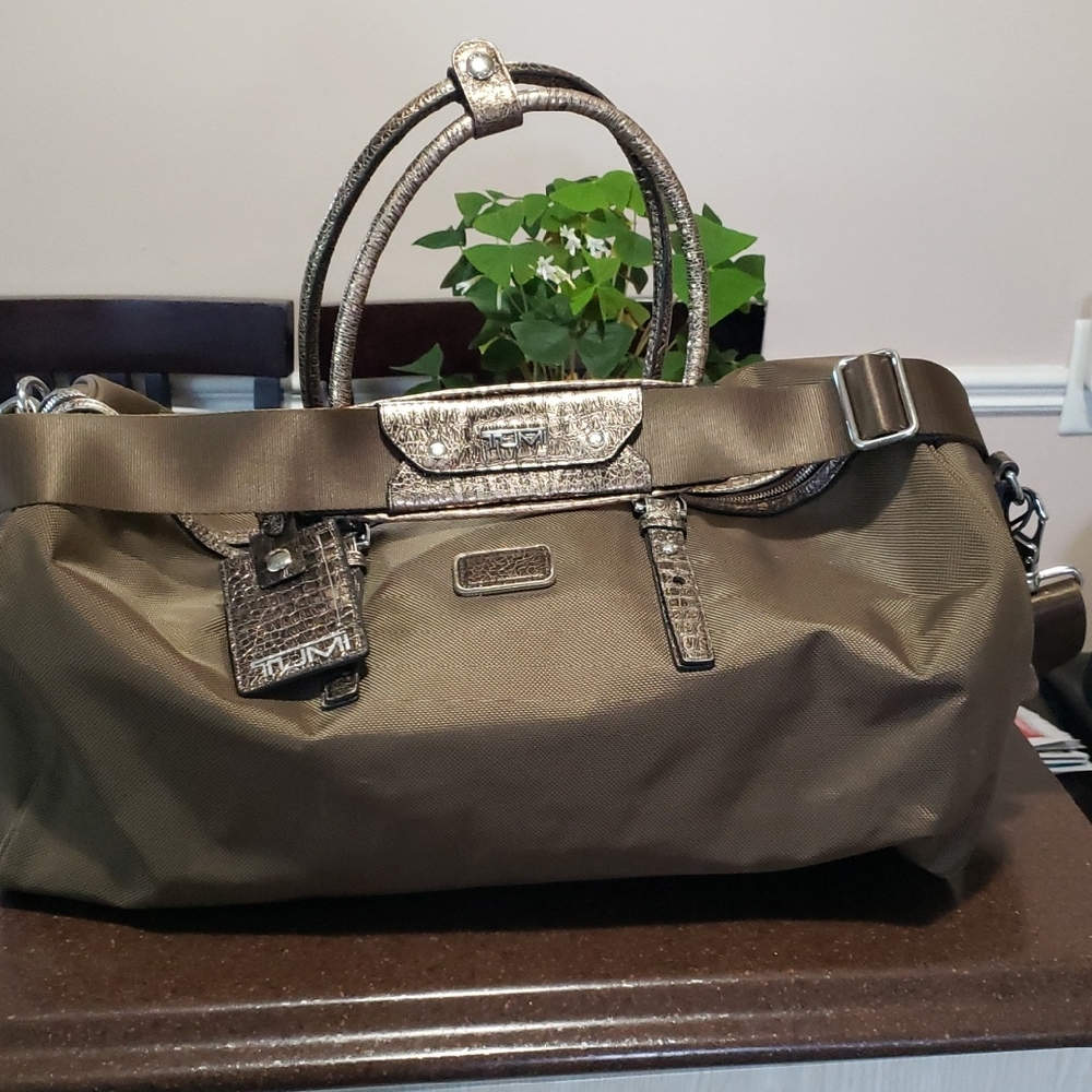 TUMI Townhouse Carry Duffel Travel Removable Shoulder Strap Bag Brown/Bronze